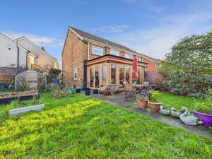 Photo 24- click for photo gallery